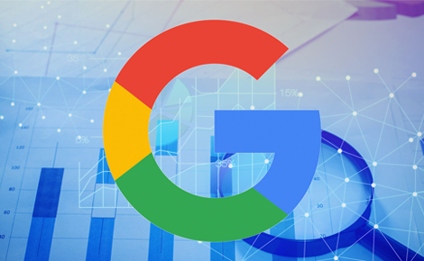 A Google Ads egy olyan kattintás alapú (ppc, azaz pay per click) online hirdetési rendszer, amely hirdetéseit a Google keresési találatai mellett, vagy Google Ads hirdetést illetve bannert futtató honlapokon jeleníti meg.